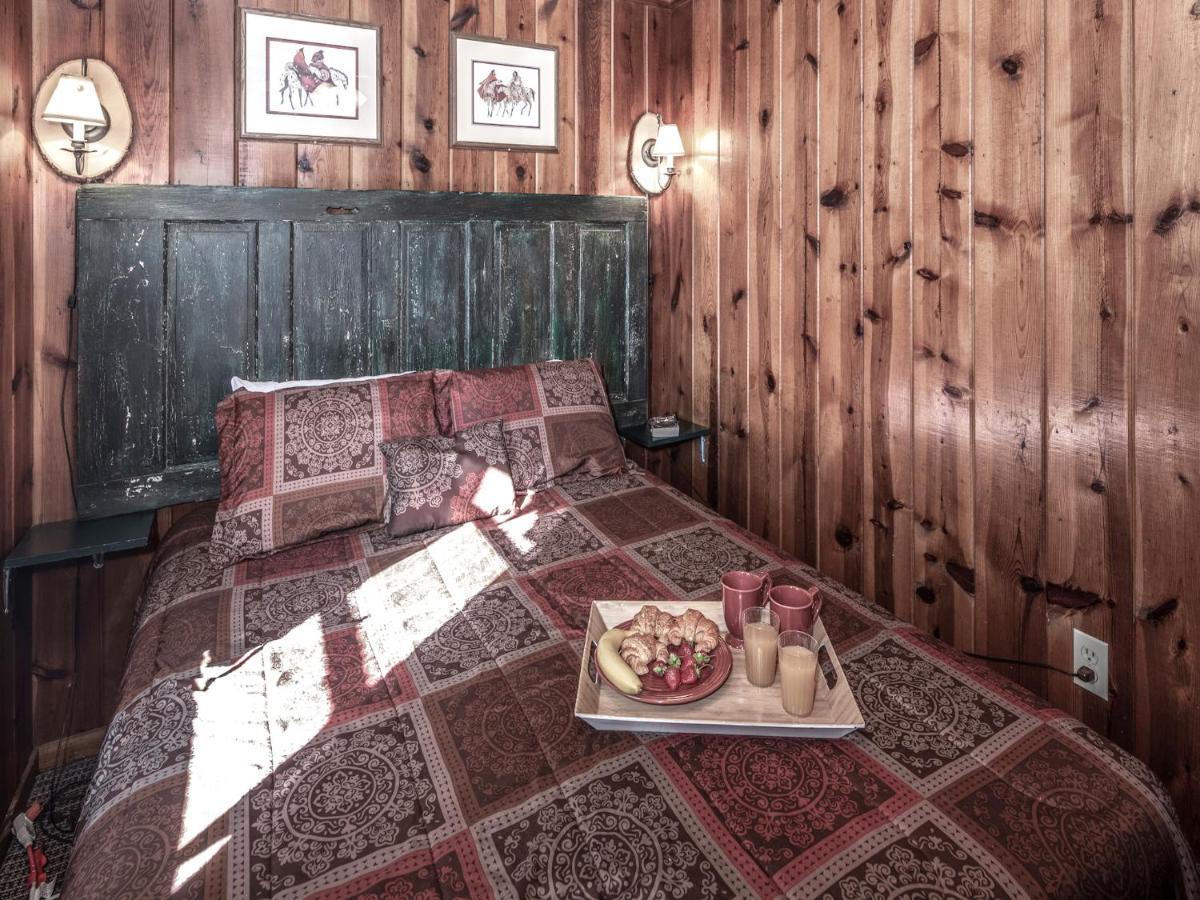 Perfect Cabin, 2 Bedrooms, Fireplace, Midtown, Sleeps 5 Ruidoso Exteriör bild