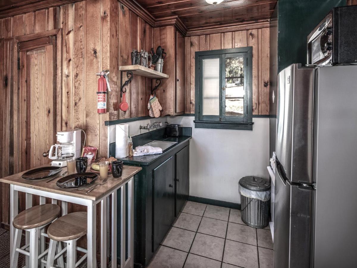 Perfect Cabin, 2 Bedrooms, Fireplace, Midtown, Sleeps 5 Ruidoso Exteriör bild